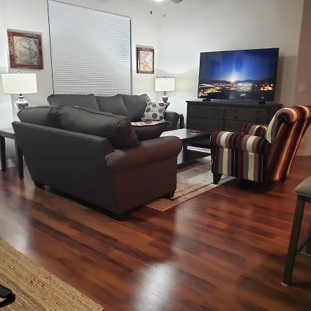 Upscale 2 Bedroom Condo Near Casinos, Golf, Restaurants And More